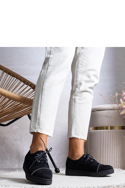   Czarne półbuty damskie Vista - Solea 