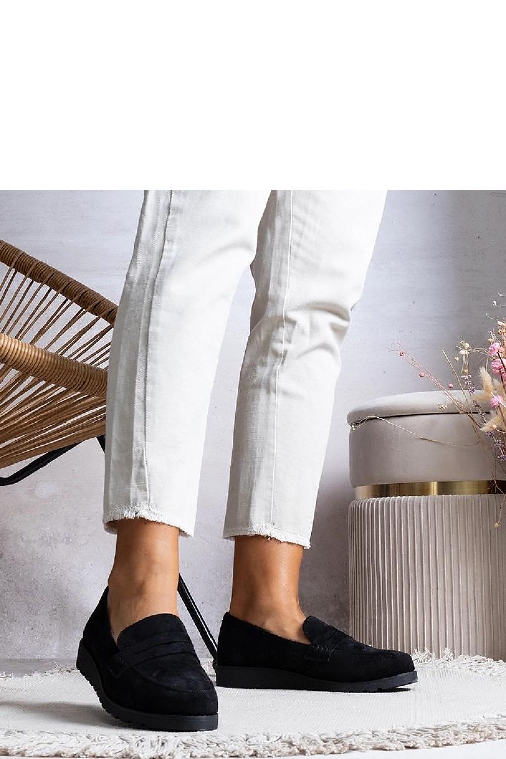   Czarne półbuty Haydon - Solea 