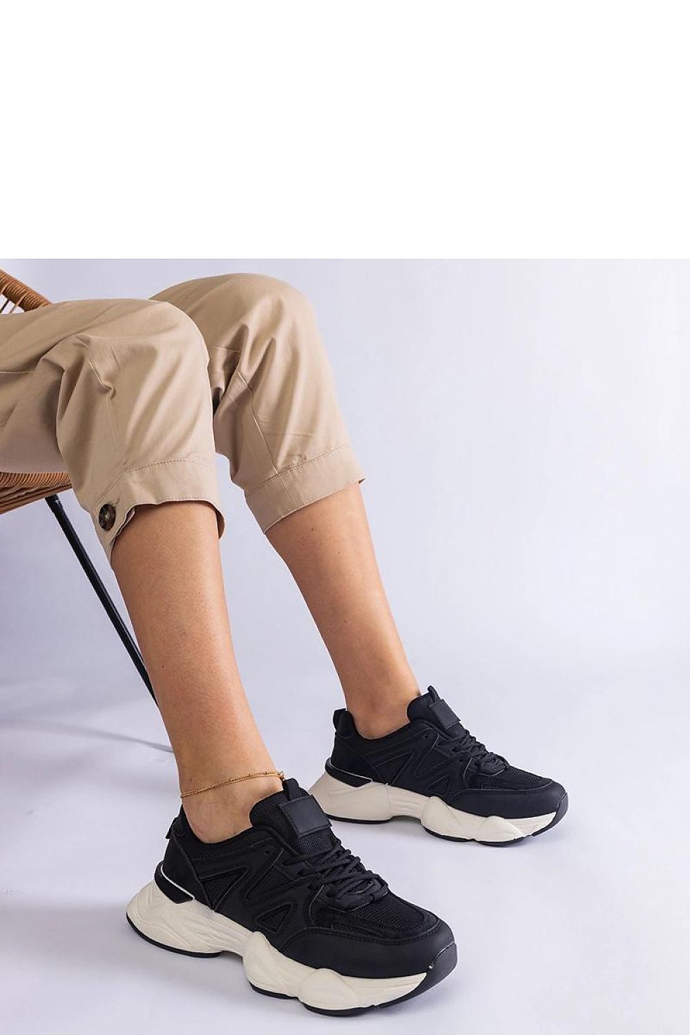   Czarne sportowe sneakersy damskie Imperio - Solea 