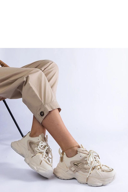  Beżowe sneakersy sportowe damskie na masywnej podeszwie Lien - Solea 