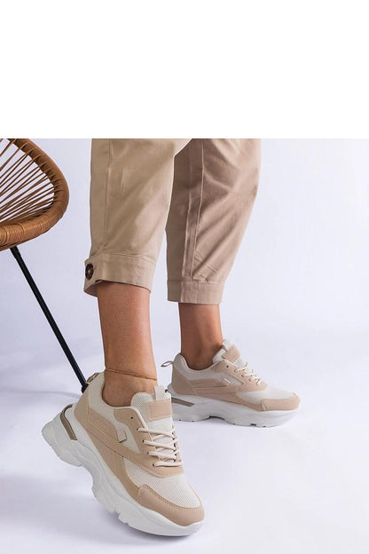   Beżowe sneakersy na grubszej podeszwie Guerrera - Solea 