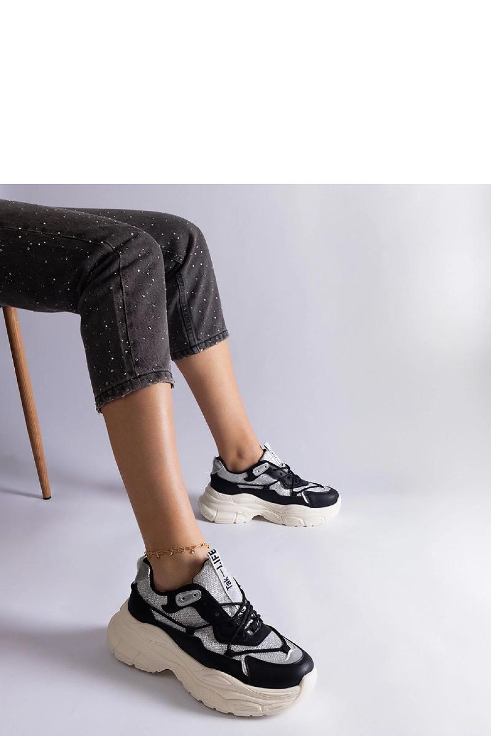   Czarne sneakersy z brokatowymi wstawkami Rigel - Solea 