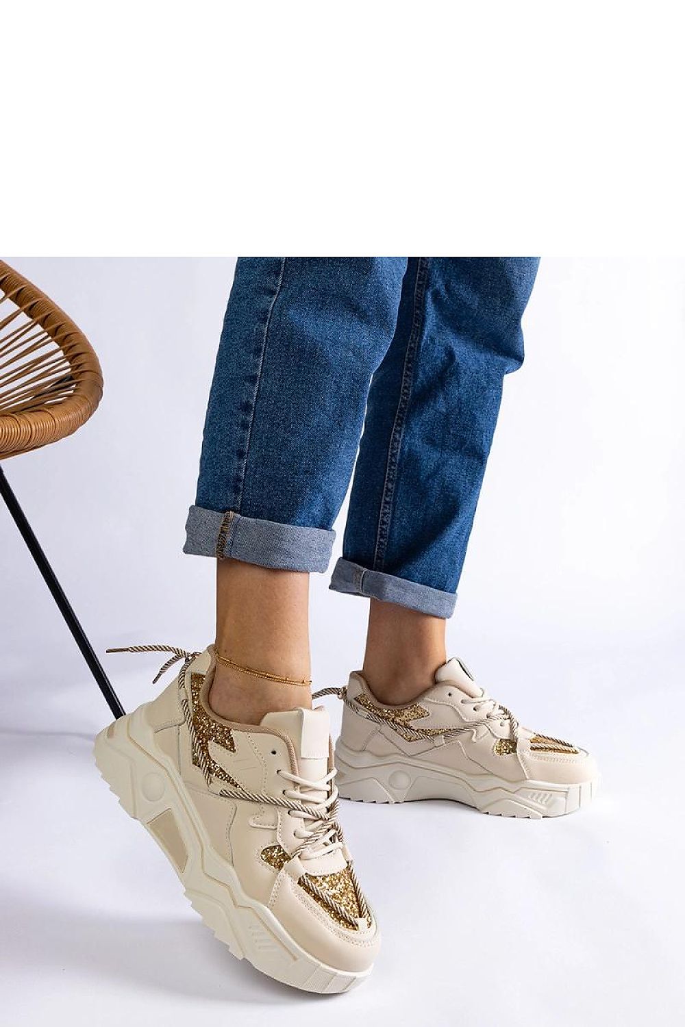   Beżowe sneakersy damskie z brokatem Agar - Solea 