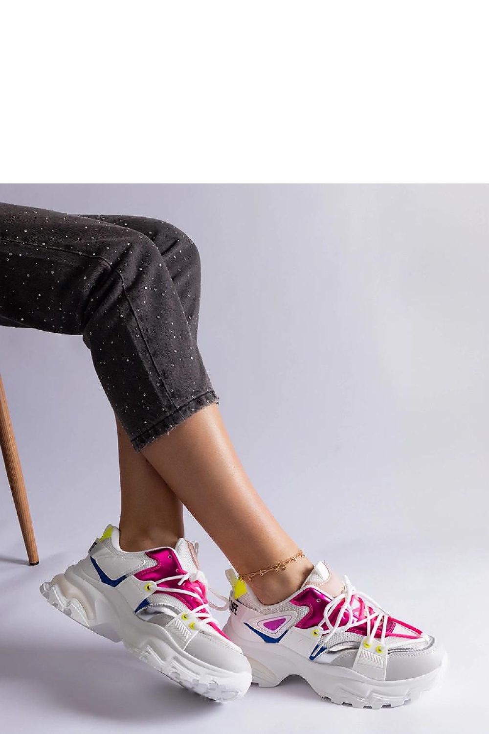   Biało-rózowe sneakersy sportowe Sulamita - Solea 