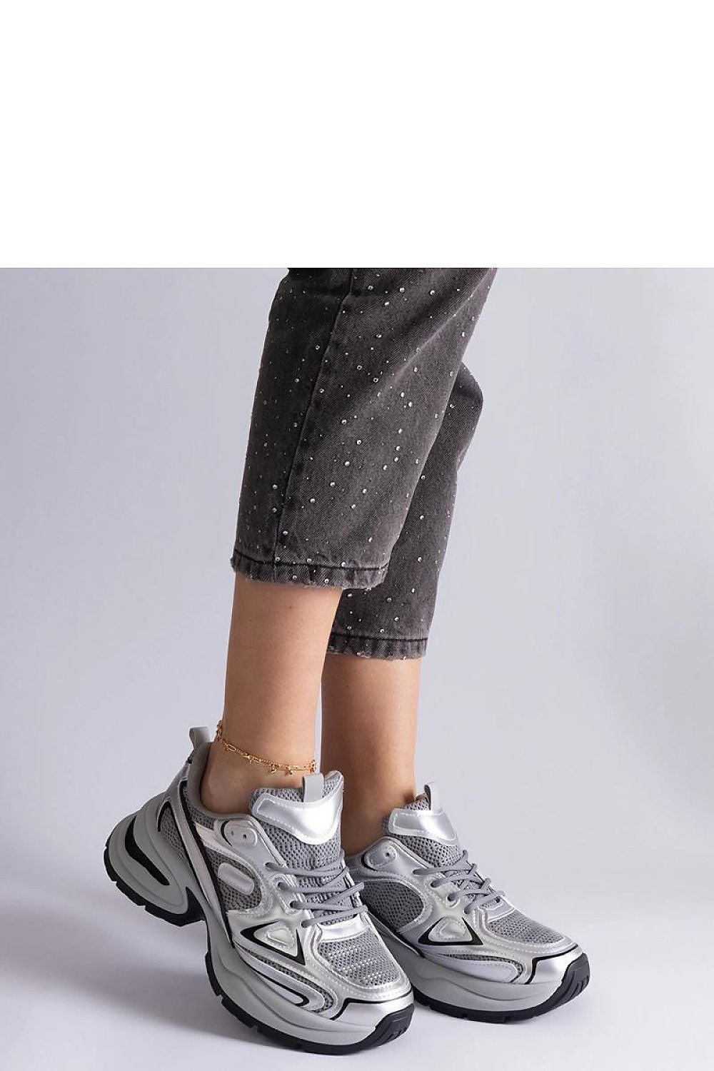   Srebrne sneakersy na masywnej podeszwie Adoma - Solea 