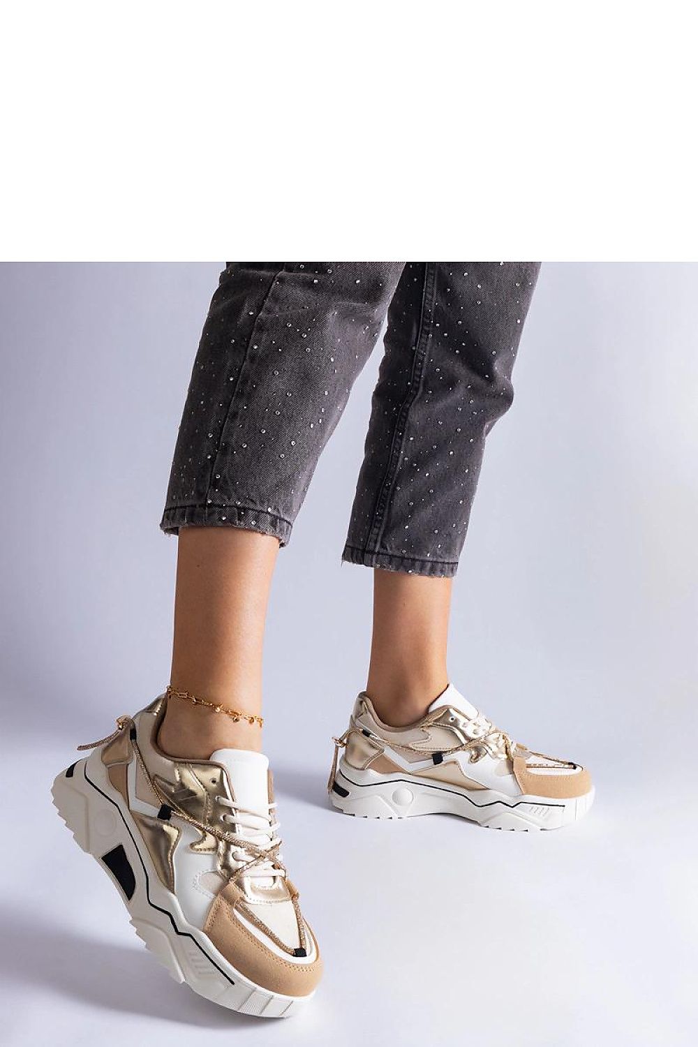   Beżowe sneakersy zdobione cyrkoniowym sznurkiem Valdeza - Solea 