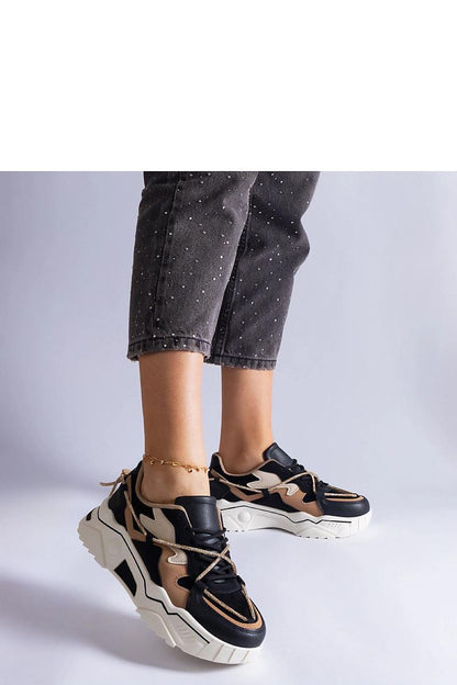   Czarne sneakersy zdobione cyrkoniowym sznurkiem Valdeza - Solea 