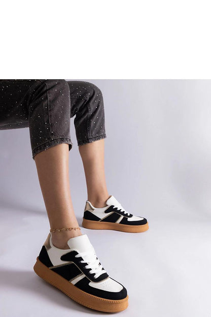   Czarne sneakersy sznurowane na platformie Felicita - Solea 