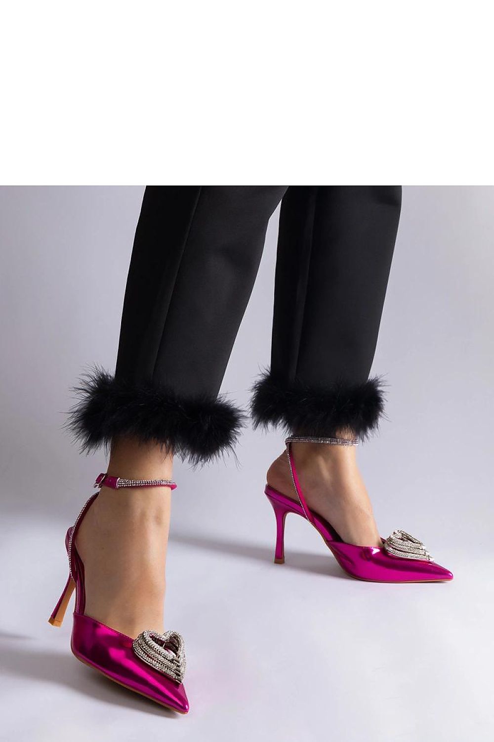   Różowe szpilki z odkrytą pięta zdobione cyrkoniami Isoda - Solea 