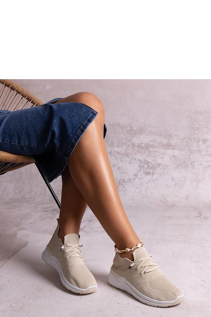   Beżowe wsuwane sneakersy Gaberla - Solea 