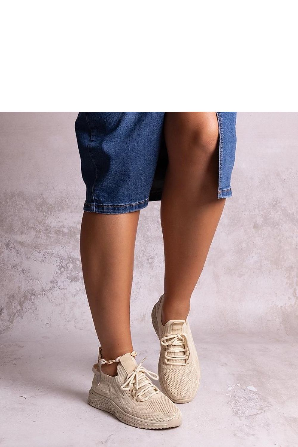   Beżowe sneakersy sportowe Khitam - Solea 