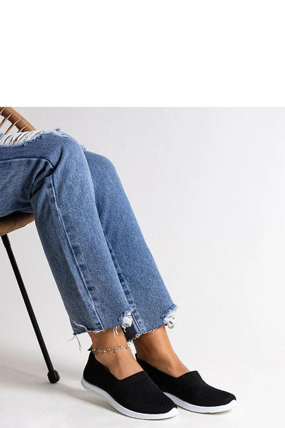   Czarne wsuwane tenisówki Shalha - Solea 