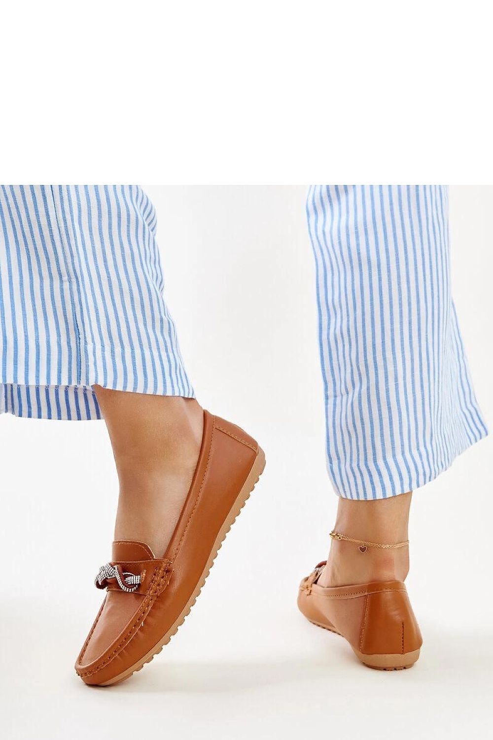   Brązowe mokasyny zdobione cyrkoniami Adiba - Solea 