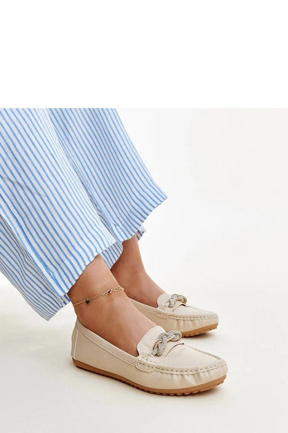   Beżowe mokasyny zdobione cyrkoniami Adiba - Solea 