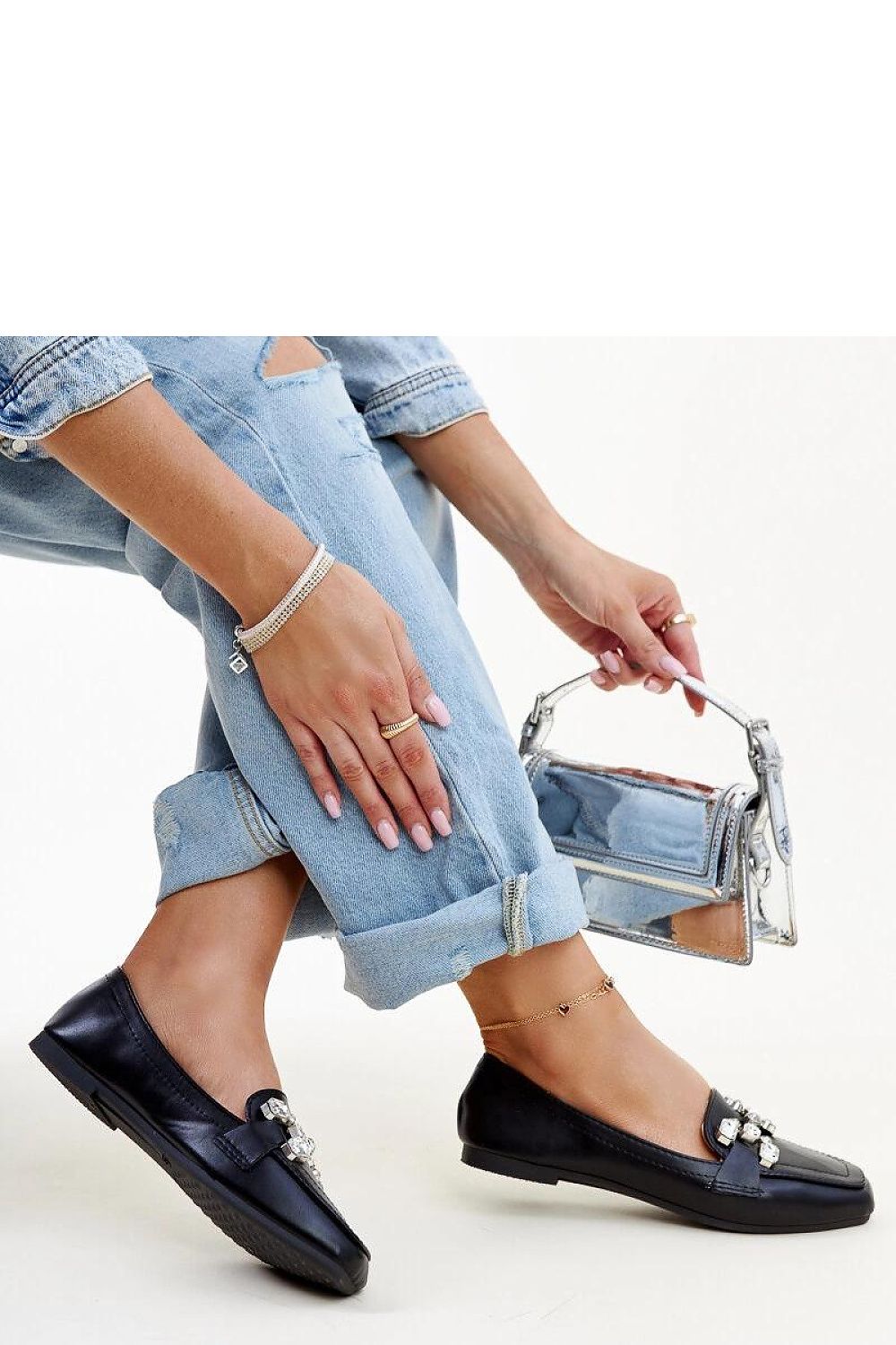   Czarne mokasyny z cyrkonową klamerką Mali - Solea 