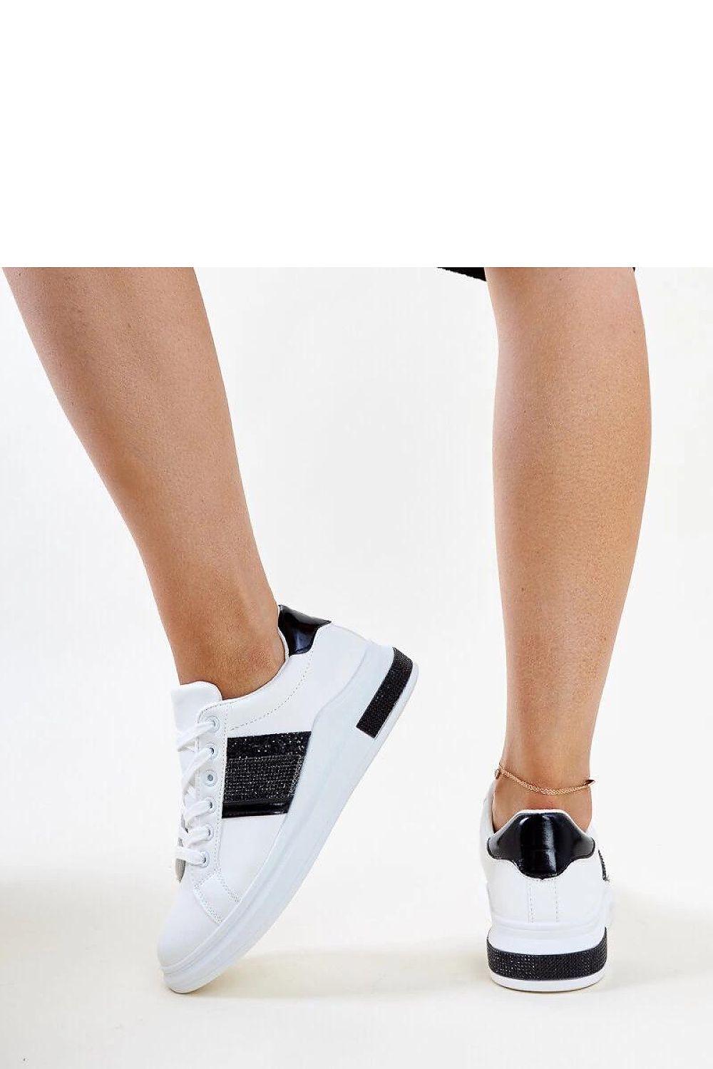   Biało-czarne sneakersy z cyrkoniami Giulia - Solea 