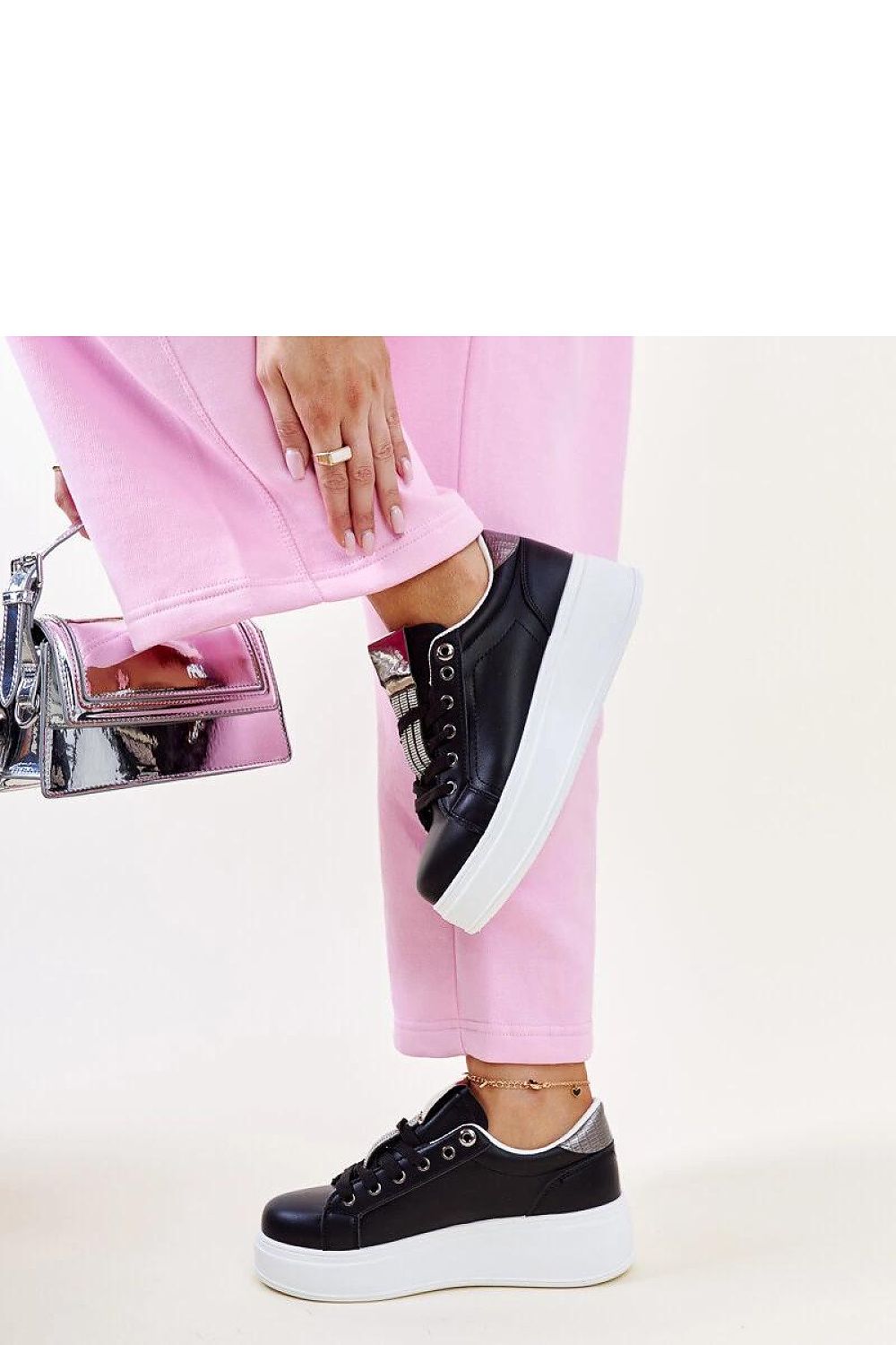   Czarno-srebrne sneakersy z cyrkoniami Maurizia - Solea 