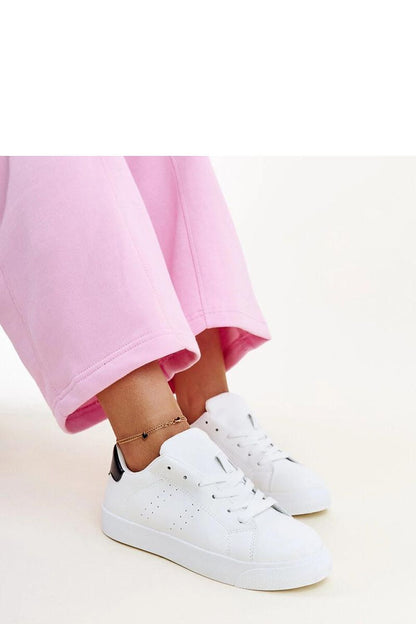   Biało-czarne sneakersy Akila - Solea 