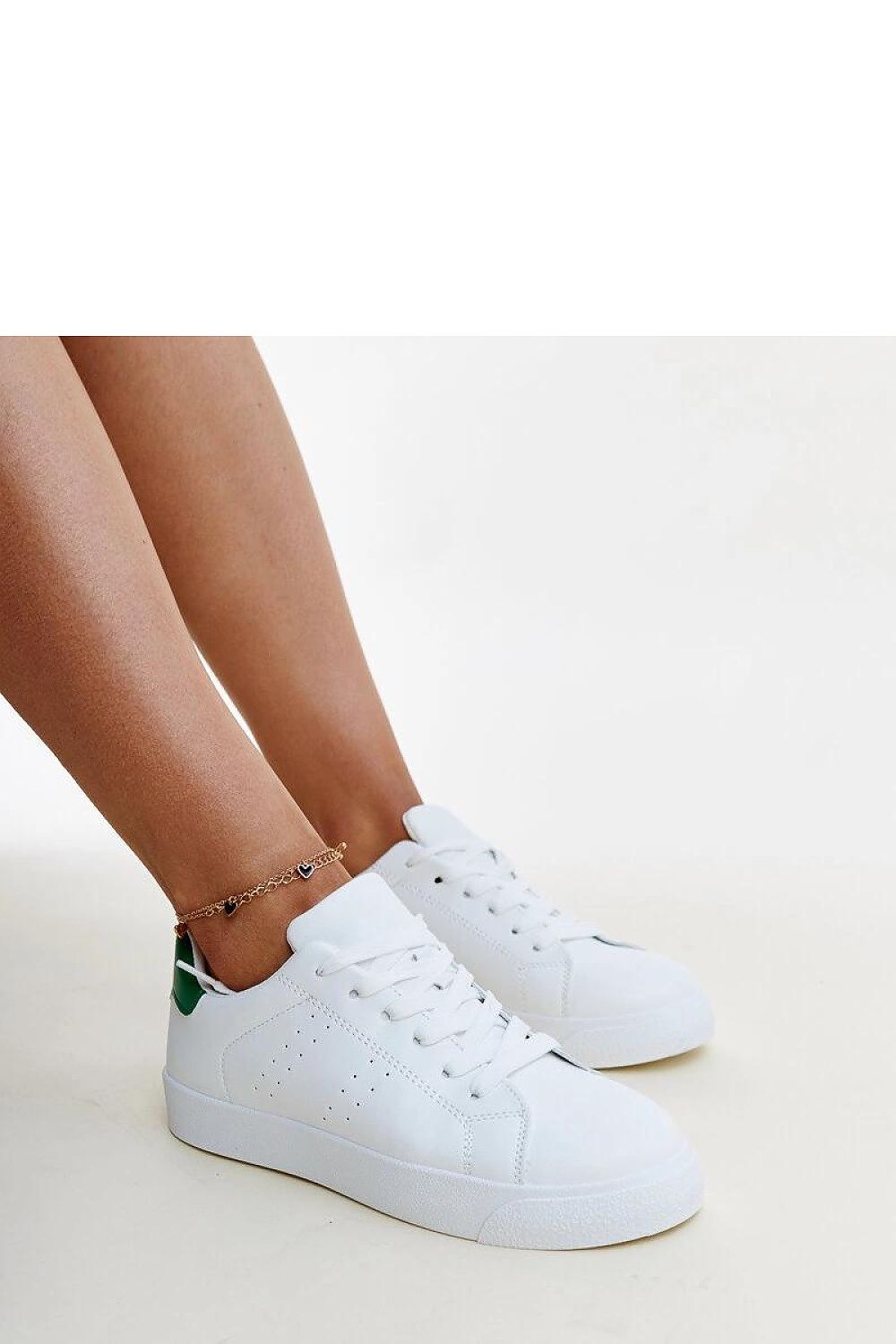   Biało-zielone sneakersy Akila - Solea 