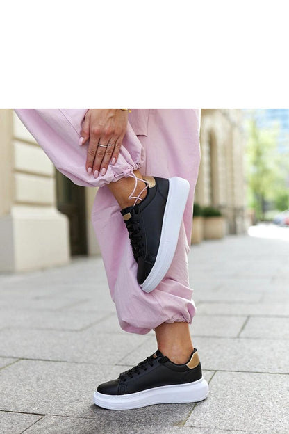   Czarne sneakersy na grubej podeszwie Ivalu - Solea 