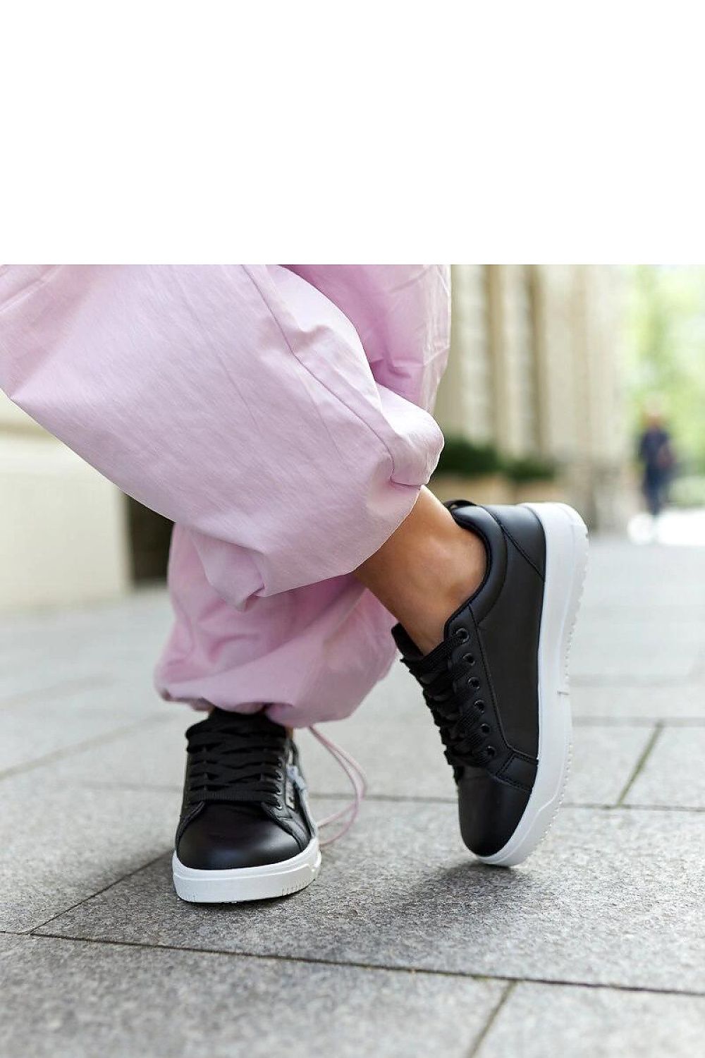   Czarne sneakersy eko skóra Brecht - Solea 