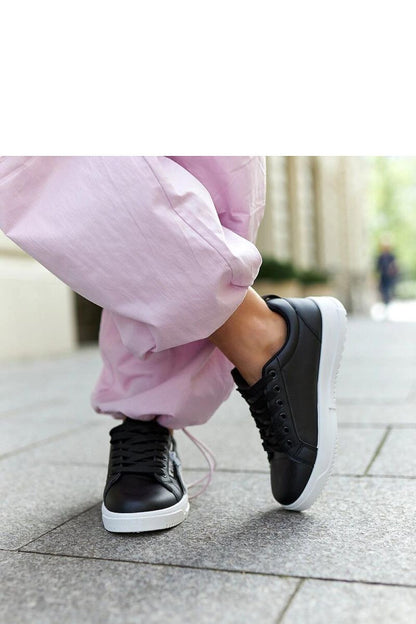   Czarne sneakersy eko skóra Brecht - Solea 