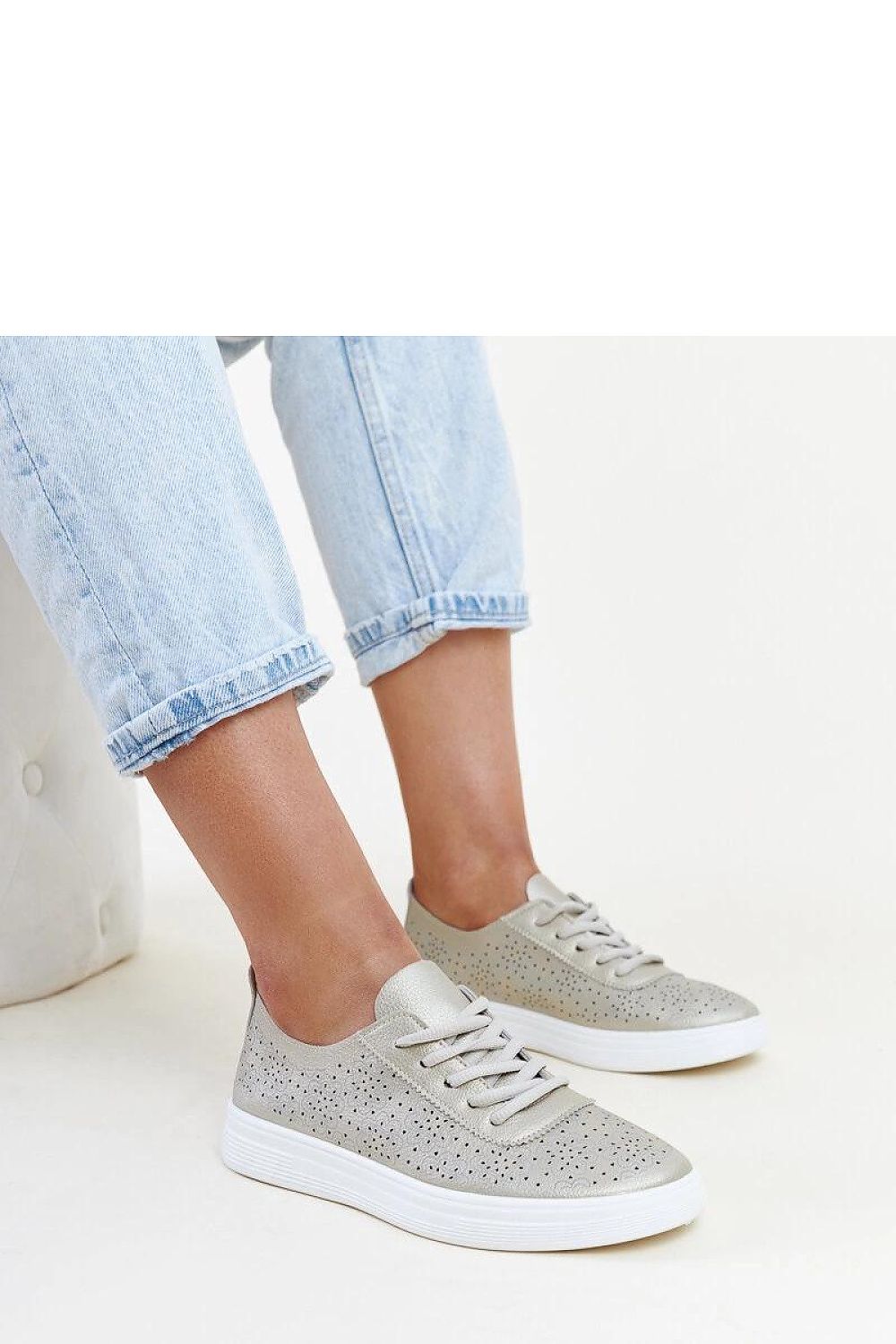   Złote tenisówki eko skóra Whitley - Solea 