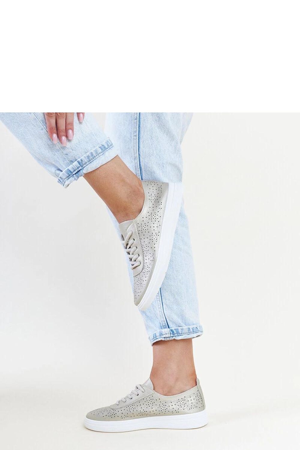   Złote tenisówki eko skóra Whitley - Solea 