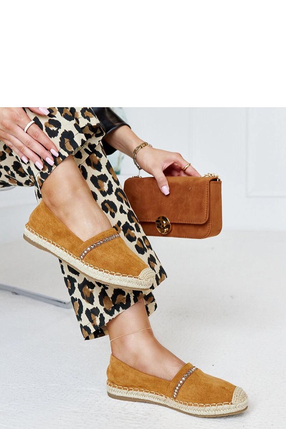   Brązowe espadryle z cyrkoniami Abia - Solea 