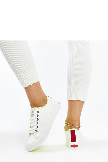   Białe damskie trampki z kolorem CROSS JEANS - Solea 