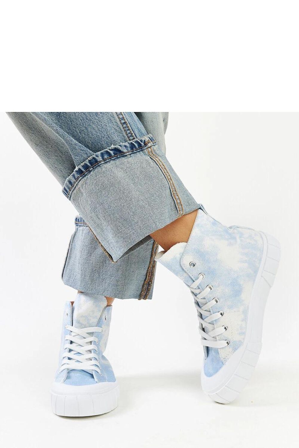   Błękitne wysokie materiałowe trampki Raissa - Solea 