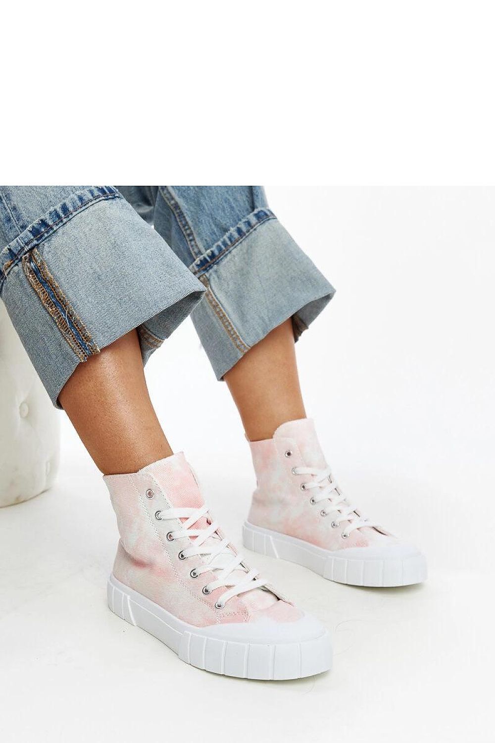   Różowe wysokie materiałowe trampki Raissa - Solea 