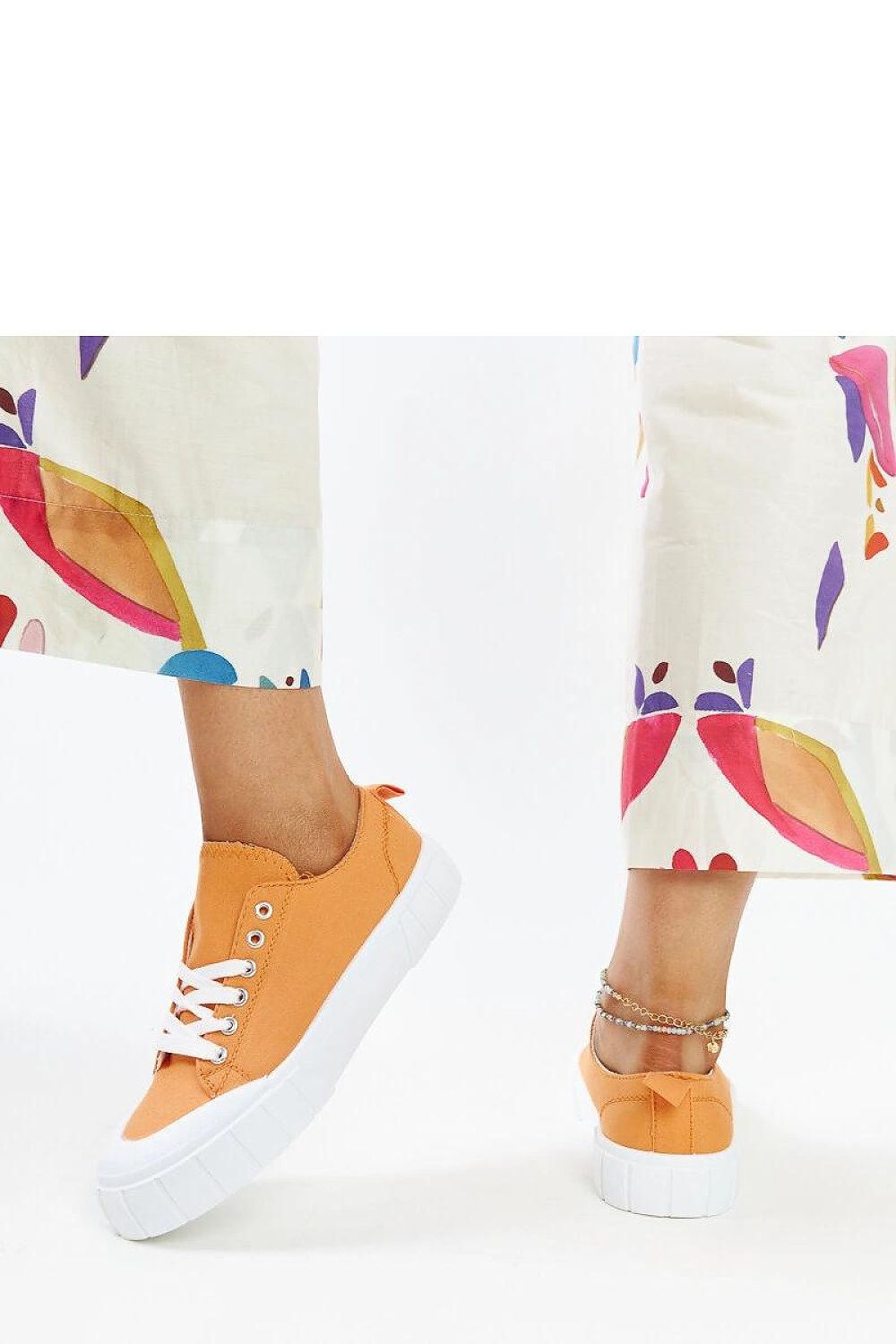   Pomarańczowe materiałowe trampki Eduarda - Solea 