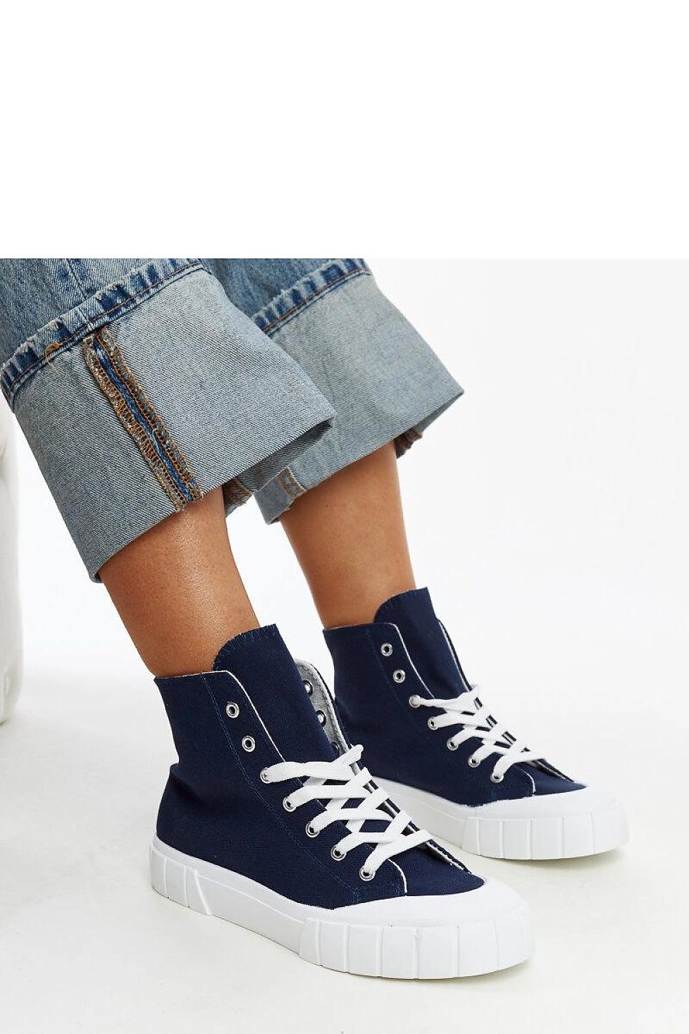   Granatowe wysokie trampki Vinka - Solea 