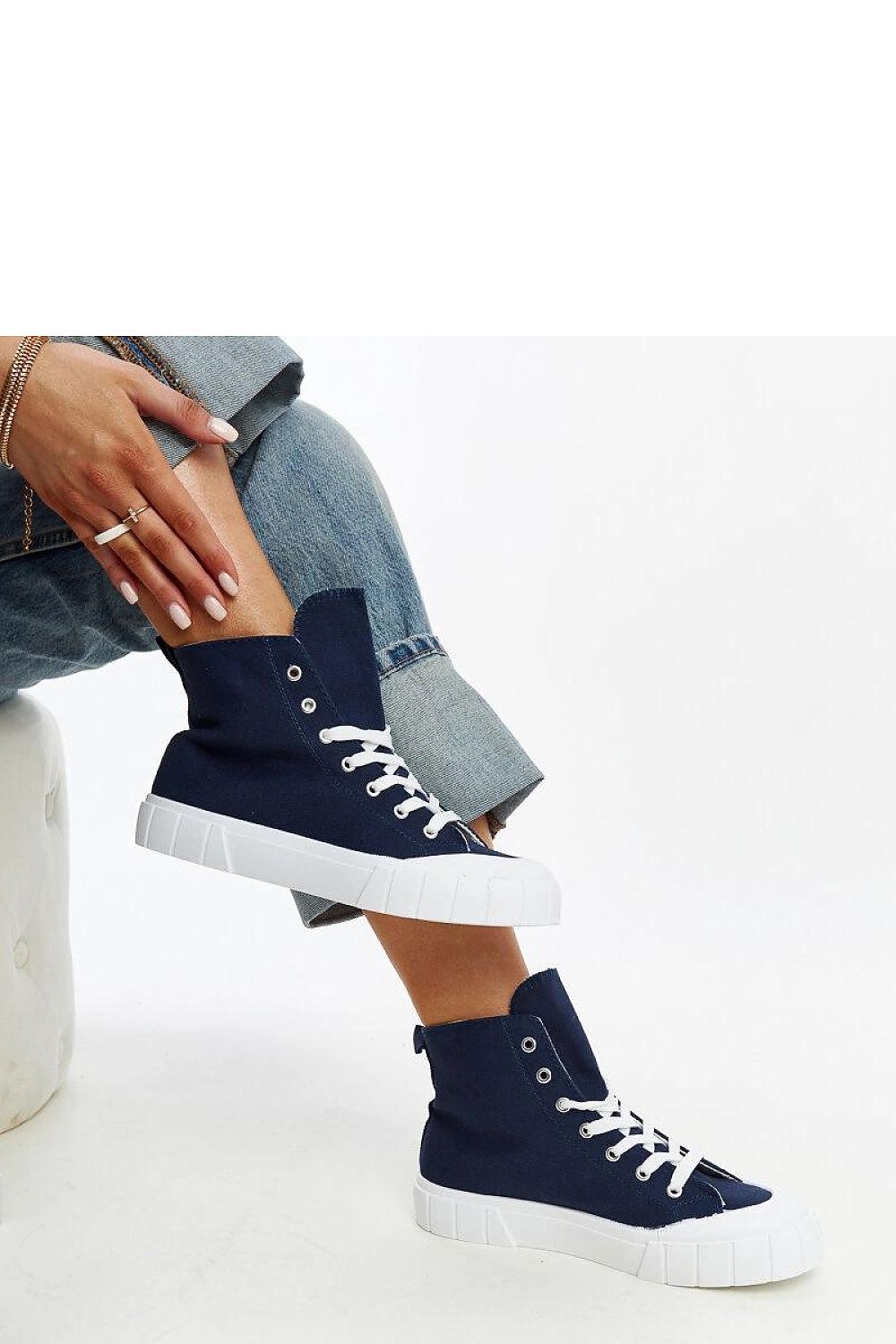   Granatowe wysokie trampki Vinka - Solea 