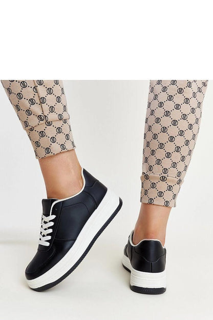   Czarne sneakersy na platformie Cvita - Solea 