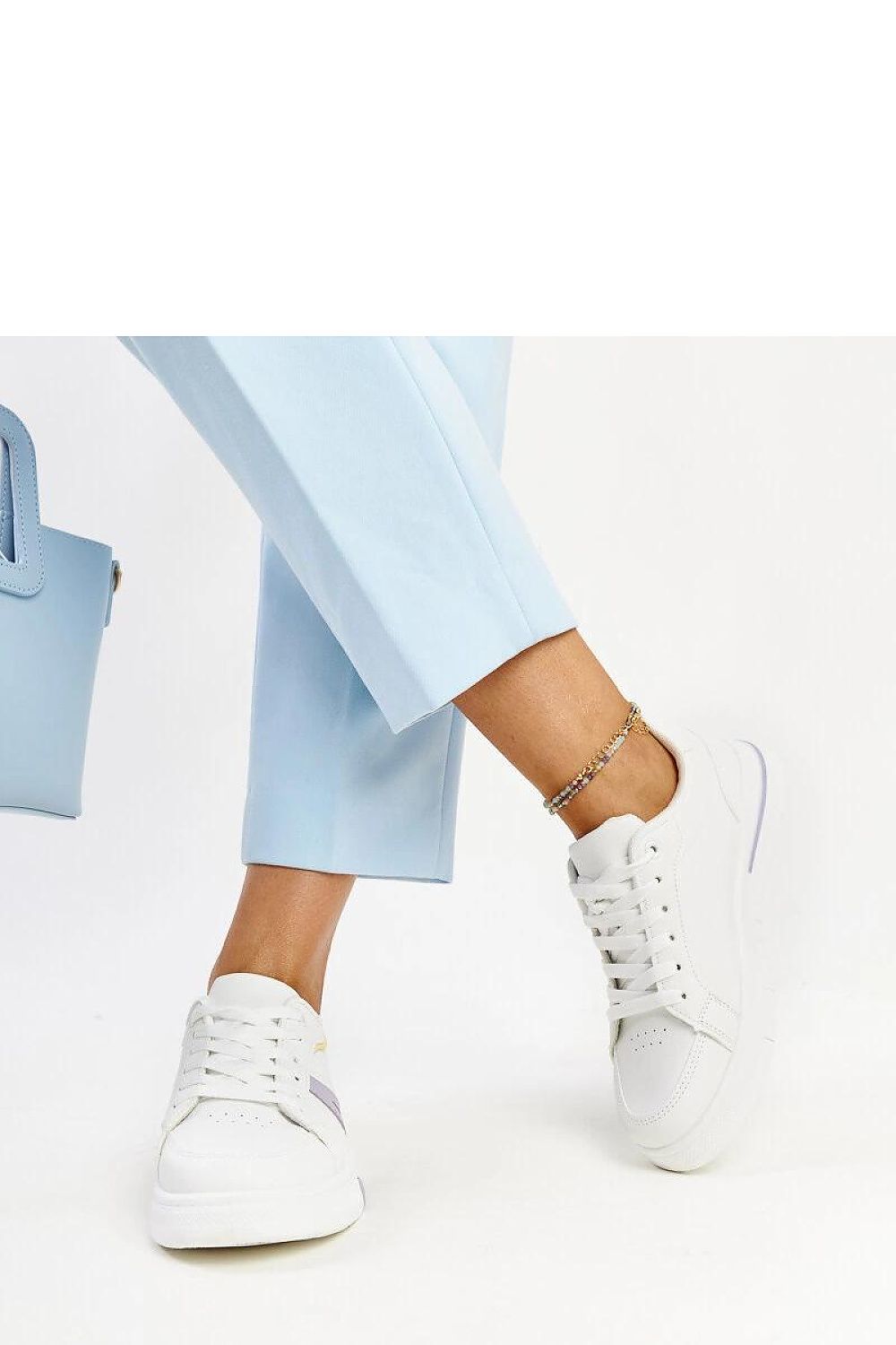   Białe sneakersy z kolorem Zorica - Solea 