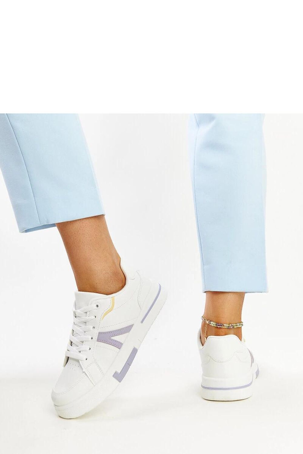   Białe sneakersy z kolorem Zorica - Solea 