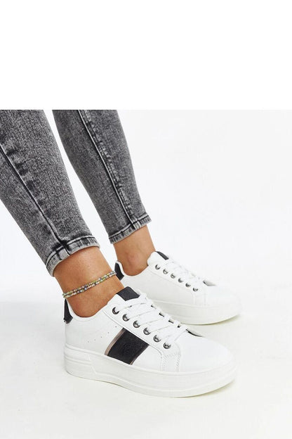   Biało-czarne sneakersy na grubszej podeszwie Finestra - Solea 