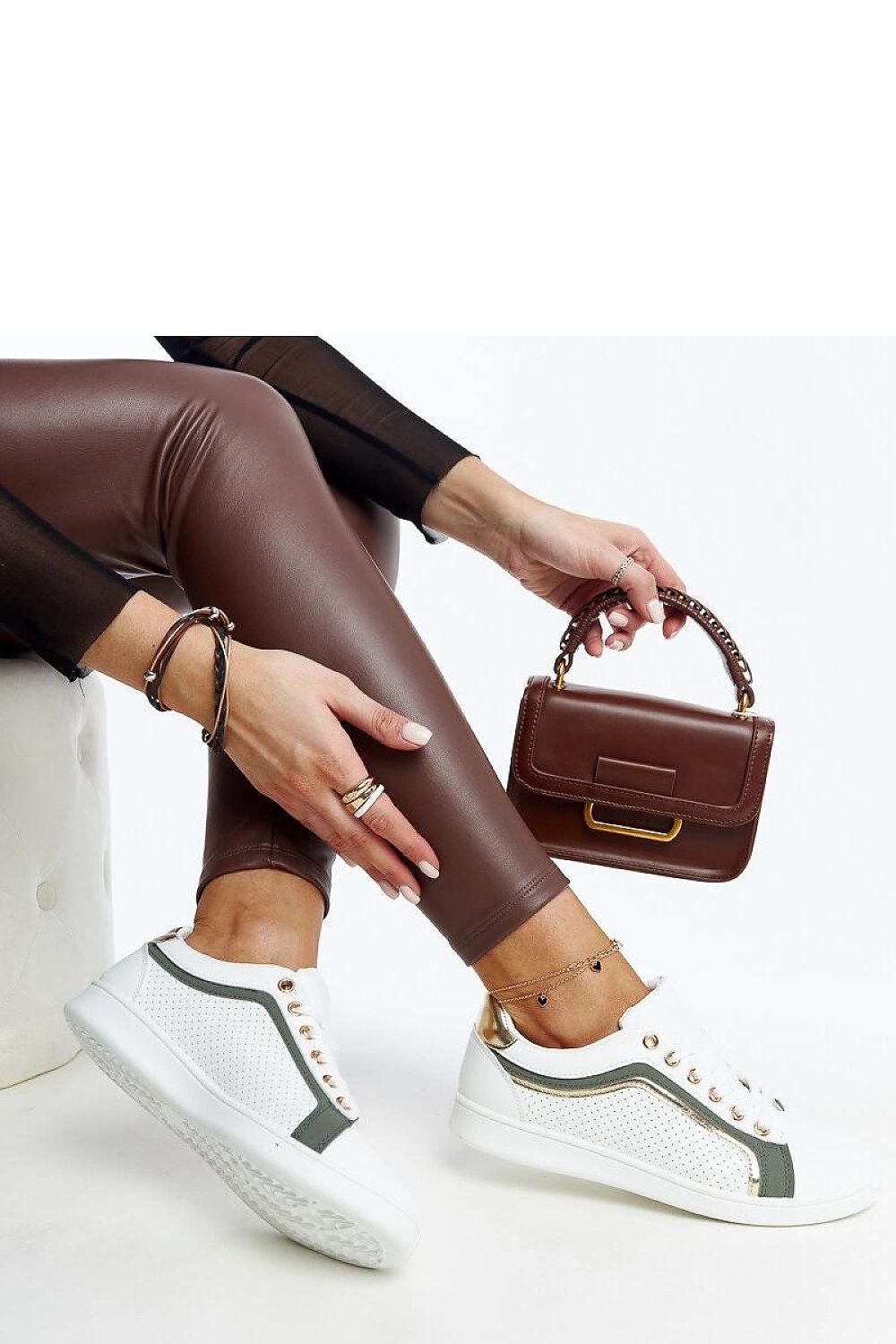   Biało-zielone sneakersy na platformie Amala - Solea 