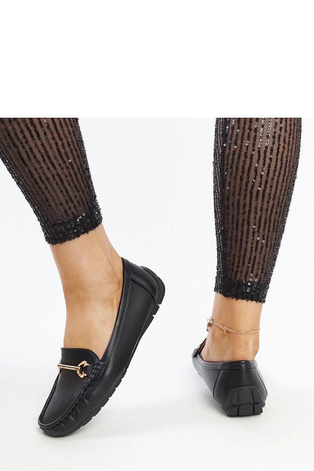   Czarne mokasyny z ozdobną klamerką Adila - Solea 