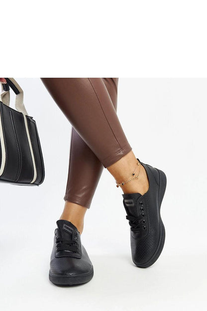   Czarne trampki eko-skórzane Yusra - Solea 