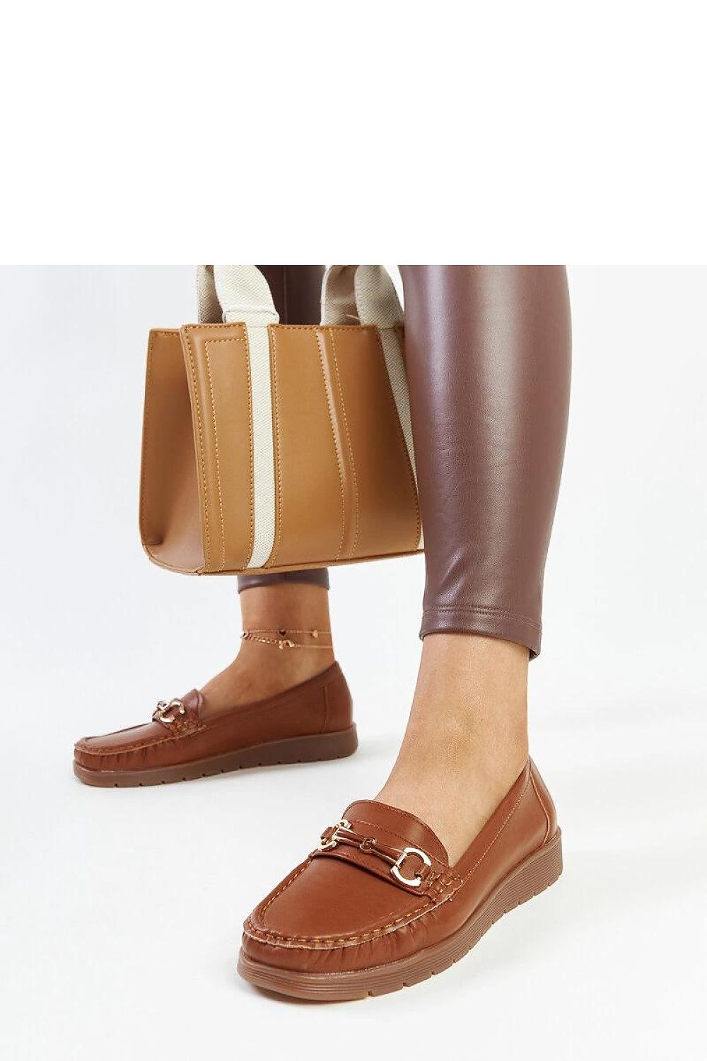   Brązowe mokasyny z klamerką Anisah - Solea 