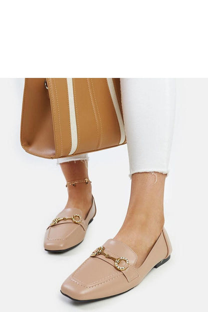   Beżowe mokasyny z klamerką Areebah - Solea 