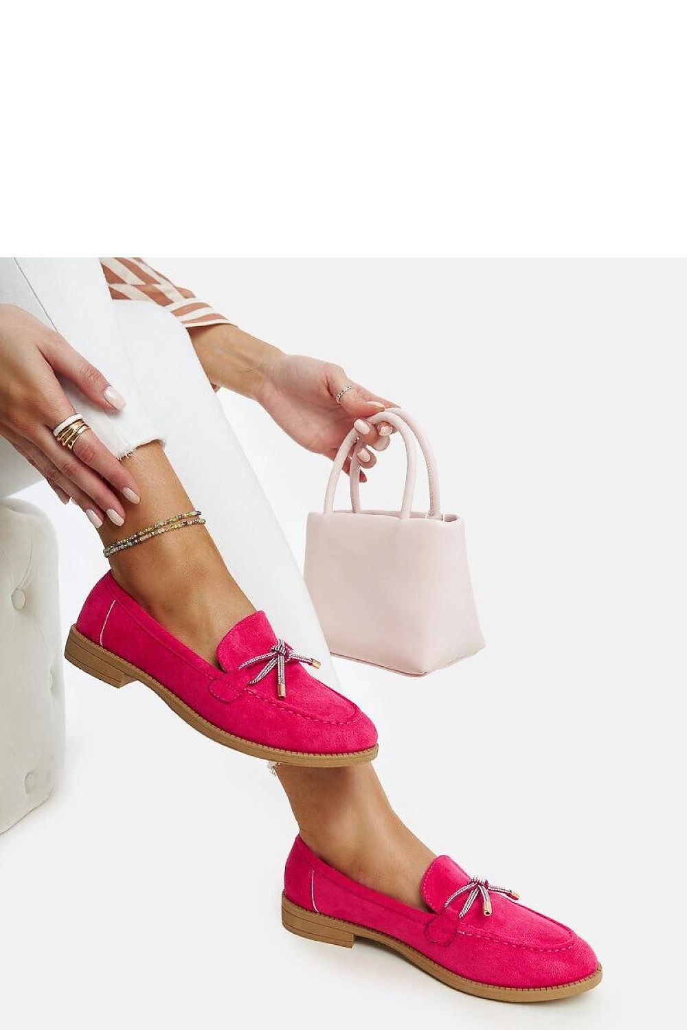   Ciemnoróżowe mokasyny z ozdobną kokardą Endike - Solea 