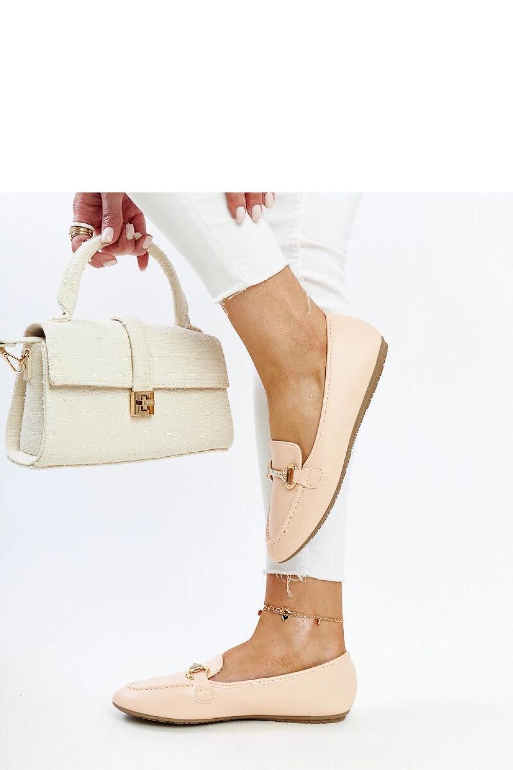   Beżowe mokasyny z ozdobną klamerką Paddy - Solea 