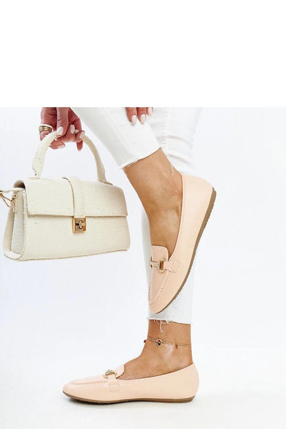   Beżowe mokasyny z ozdobną klamerką Paddy - Solea 