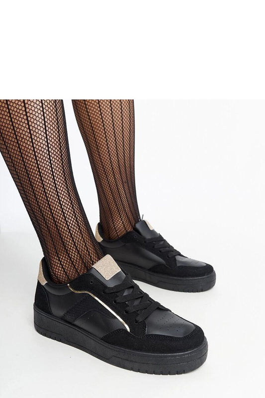   Czarny sneakersy na platformie Walda - Solea 