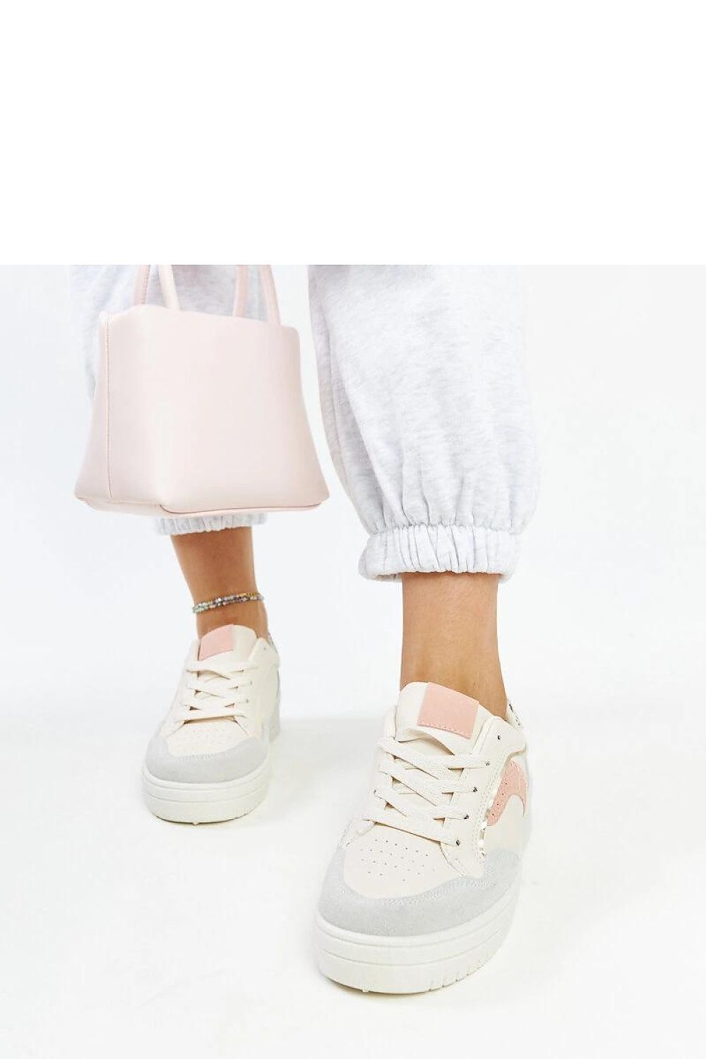   Białe sneakersy na platformie Walda - Solea 