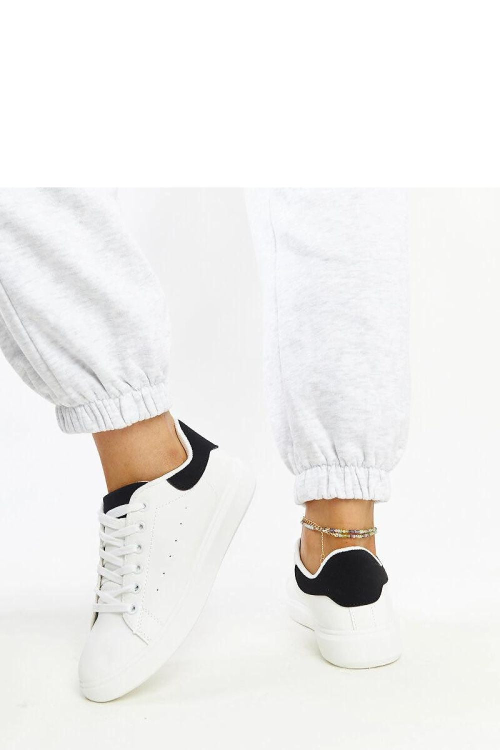   Biało-czarne trampki na platformie Ariam - Solea 